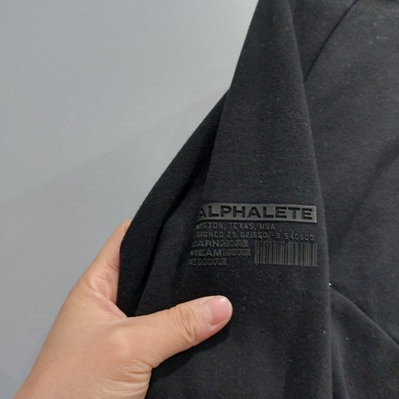 ALPHALETE Black Cropped Longsleeve Hoodie - Picture 3 of 5